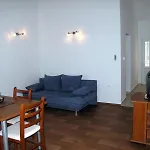 In Okrug Gornji With Sea View, Terrace, Air Conditioning, Wifi 5069-2 Διαμέρισμα Τρογκίρ